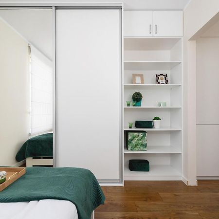Przytulny Apartament Na Wroclawskiej Z Parkingiem W Krakowie By Noclegi Renters Екстериор снимка