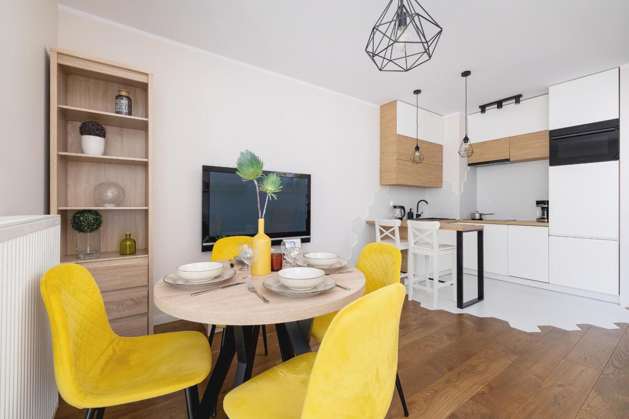 Przytulny Apartament Na Wroclawskiej Z Parkingiem W Krakowie By Noclegi Renters Екстериор снимка